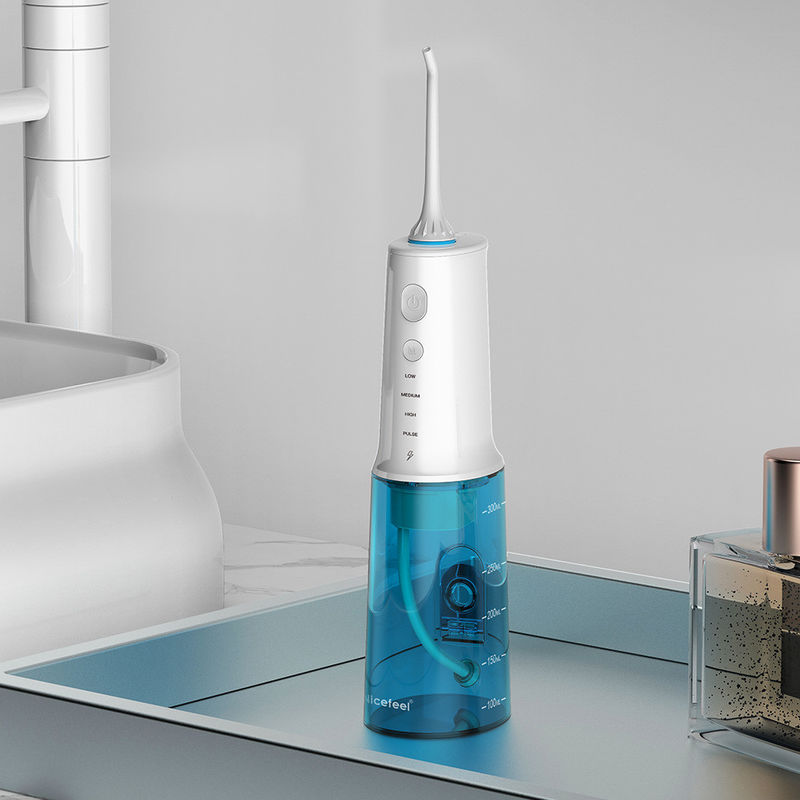 أفضل جهاز تنظيف الأسنان بالطاقة الكهربائية للسفر Nicefeel Wireless Water Flosser IPX7 بطارية 1900 مللي أمبير في الساعة